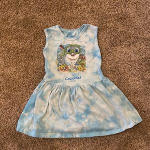Girls dress